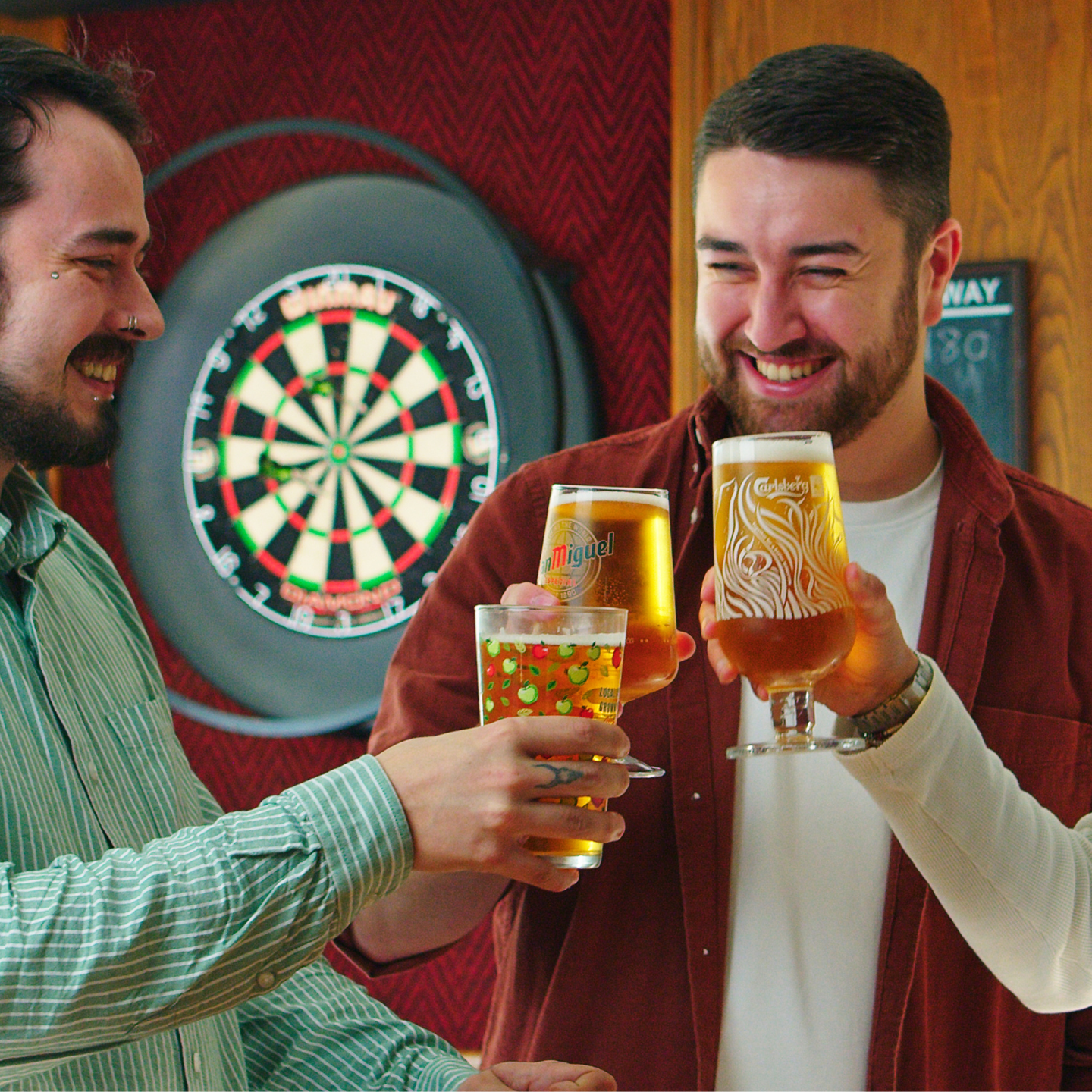 Raise a glass This Father's Day at The Royal Oak in Manchester!